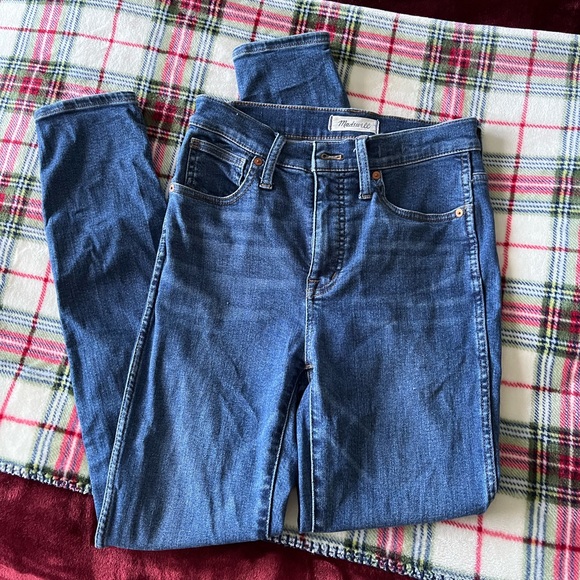 Madewell 10” High Rise Skinny Jean - Picture 4 of 7